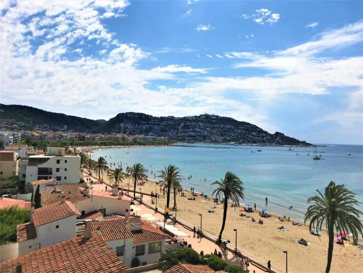 Precioso Moderno Piso Vista Mar Apartment Roses
