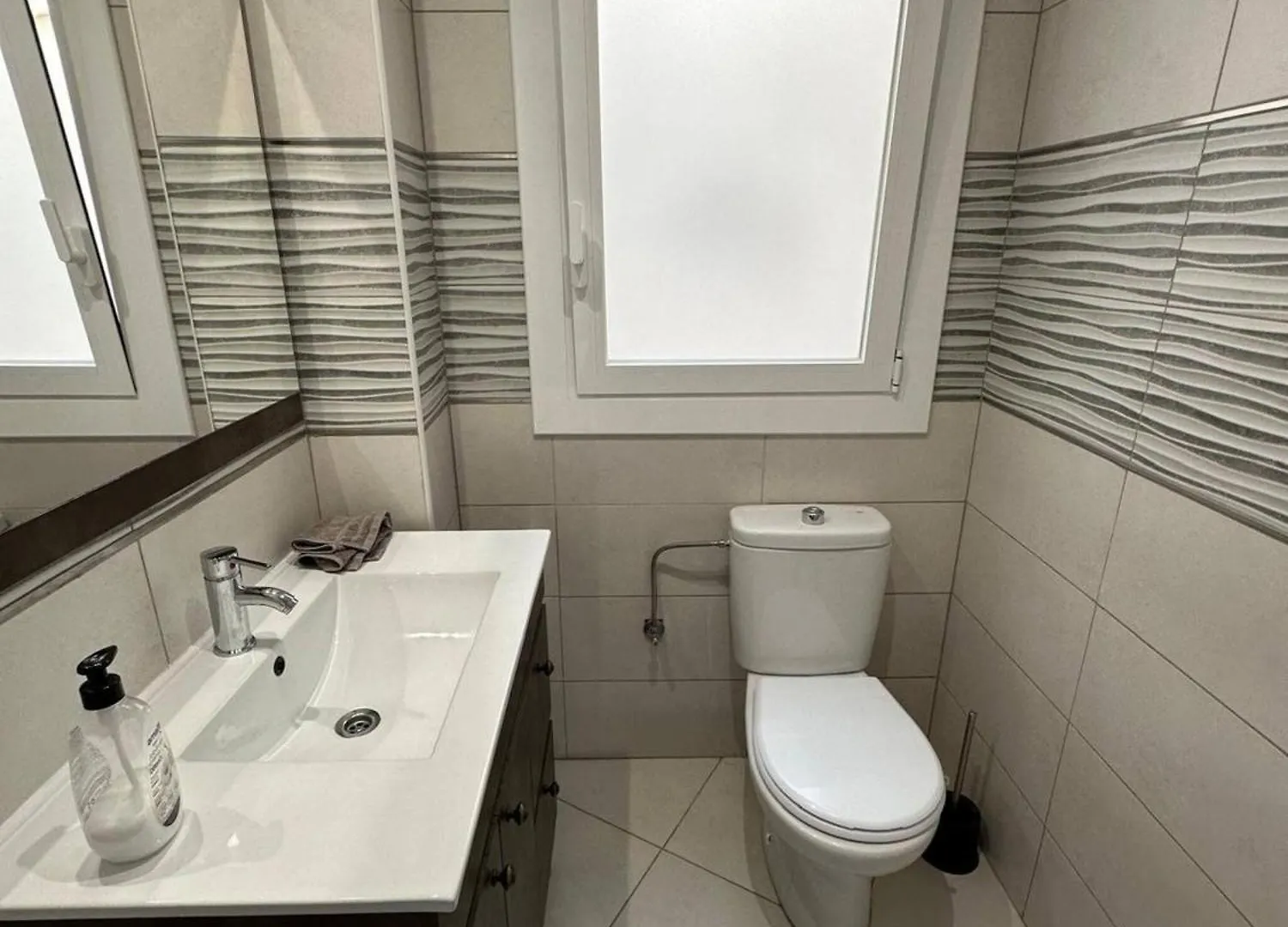 Precioso Moderno Piso Vista Mar Apartment Roses