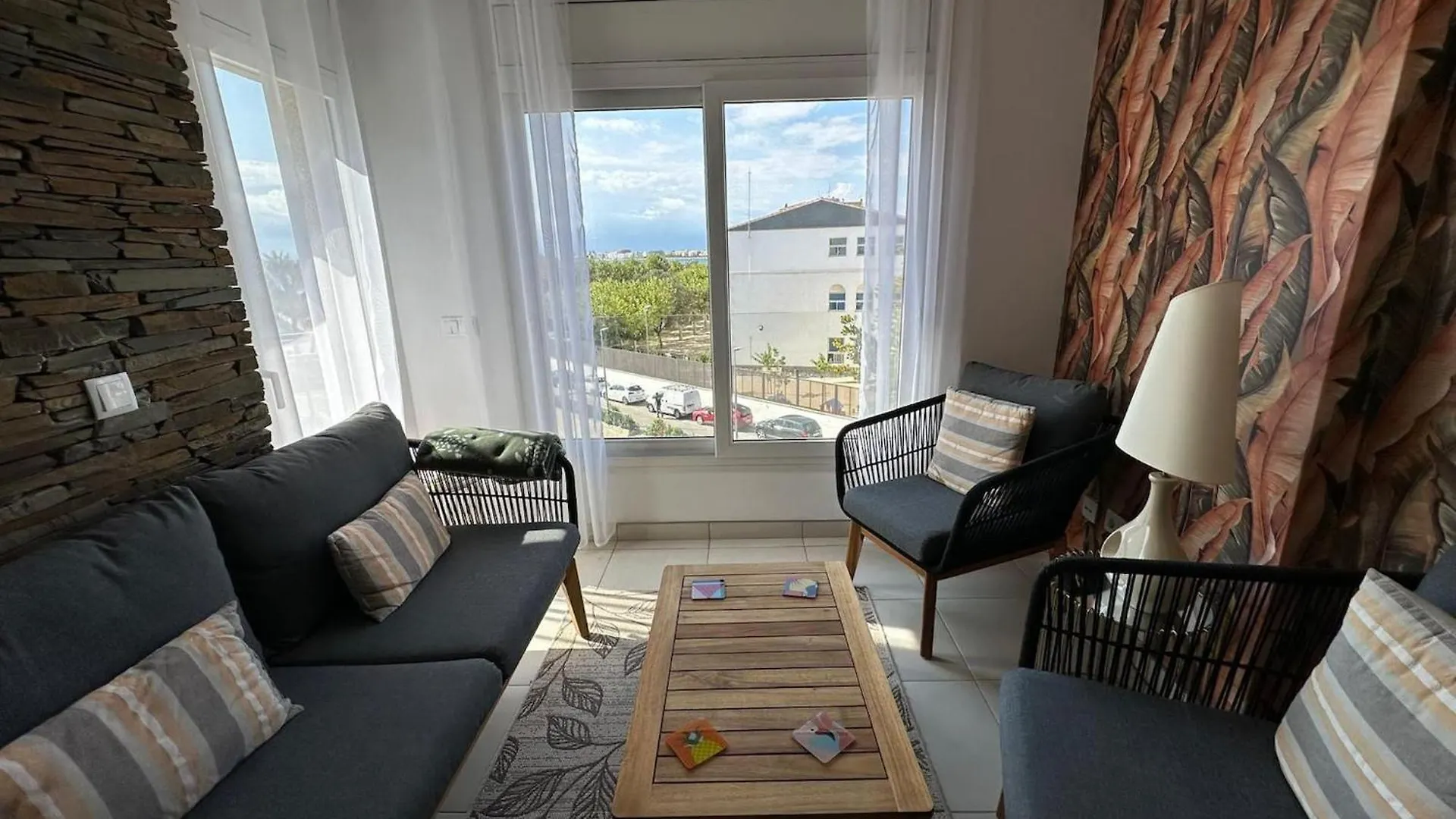 Precioso Moderno Piso Vista Mar Apartment Roses Spain